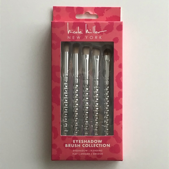 LAST 1! NEW Nicole Miller NY Eyeshadow 5-Brush SET Blend Glam Silver Tone Travel - Picture 5 of 10